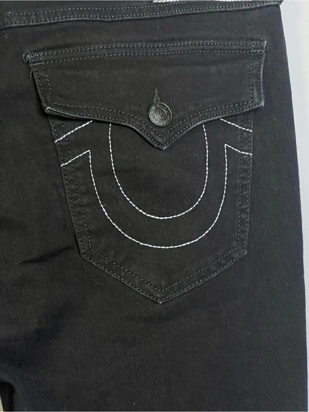 True Religion Men’s Relaxed Straight Jeans Black Raw Hem Frayed Stretch Sz 34
